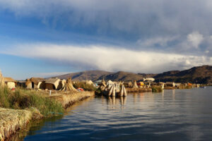 Lake Titikaka And Island Home Stay